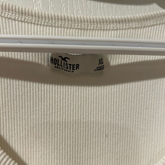 Hollister Top for Sale! - Picture 3 of 5